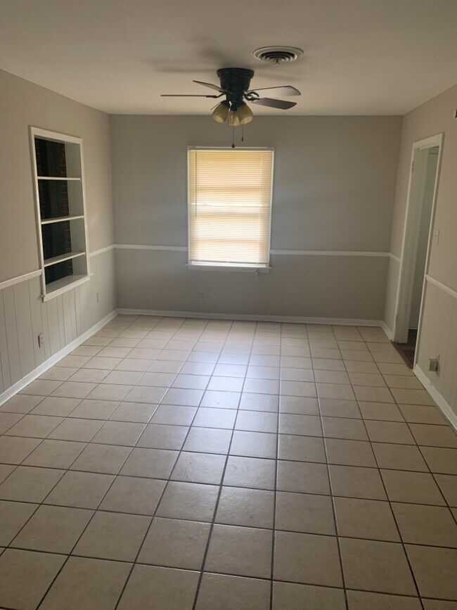 Foto del edificio - 1531 Flamingo Ln