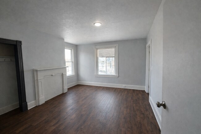 Foto del edificio - 312 Walker Ave