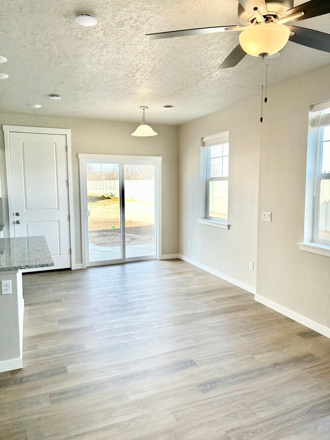 Building Photo - 2314 Spice Loop