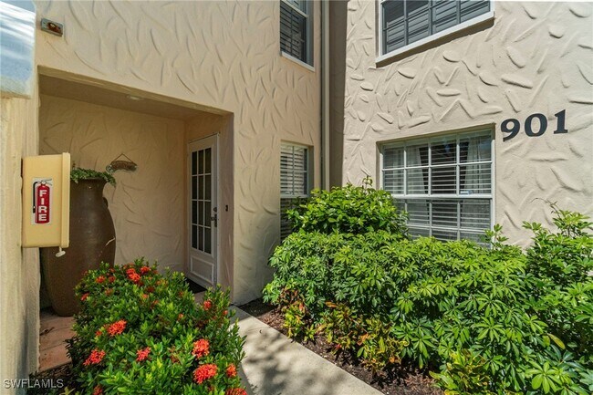 Building Photo - 102 Tuscana Ct