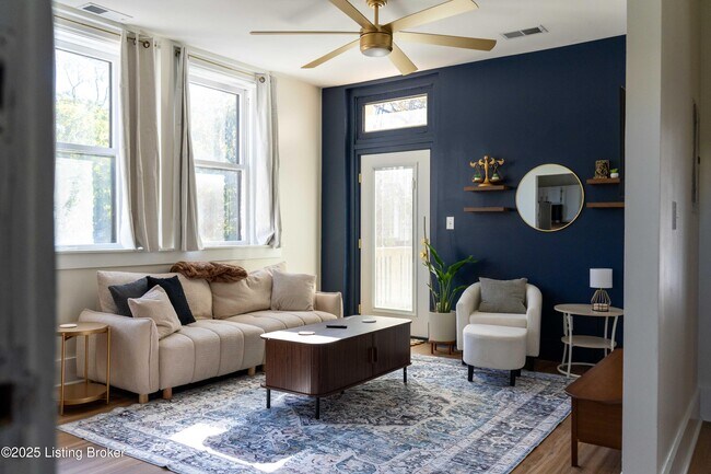 Foto del edificio - 1135 S 1st St