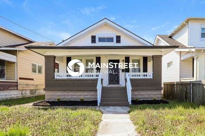 Foto principal - 3 Bedroom Pet-Friendly Home in Louisville,...