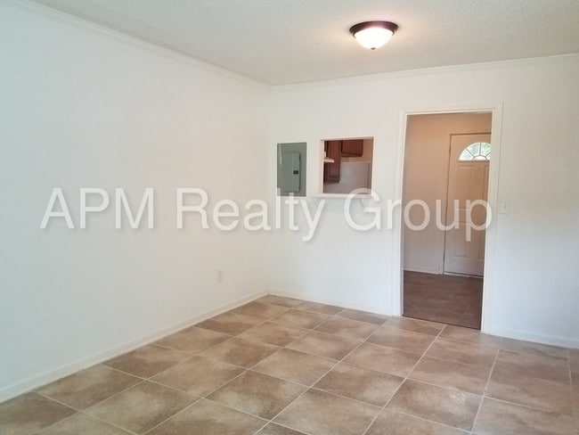 Foto del edificio - 320 S Beltline Blvd