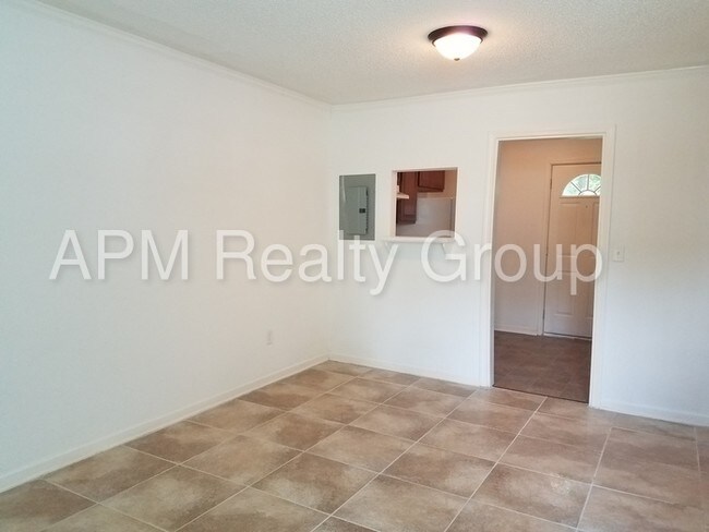 Building Photo - 320 S Beltline Blvd