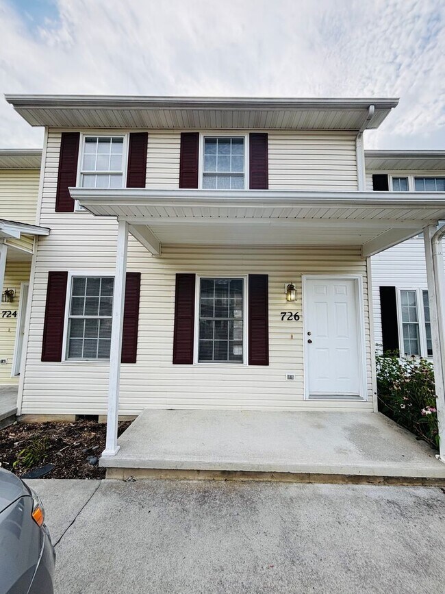 Foto del edificio - 2 Bedroom, 2.5 Bath Townhouse