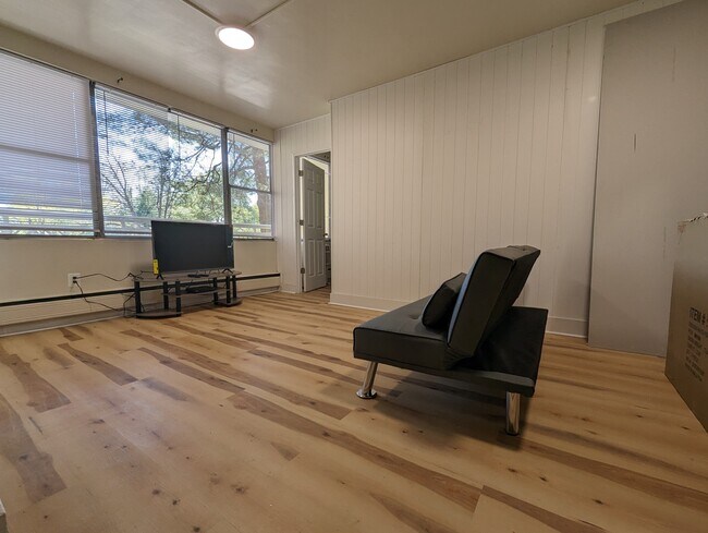 Living Room - 7900 Old York Rd