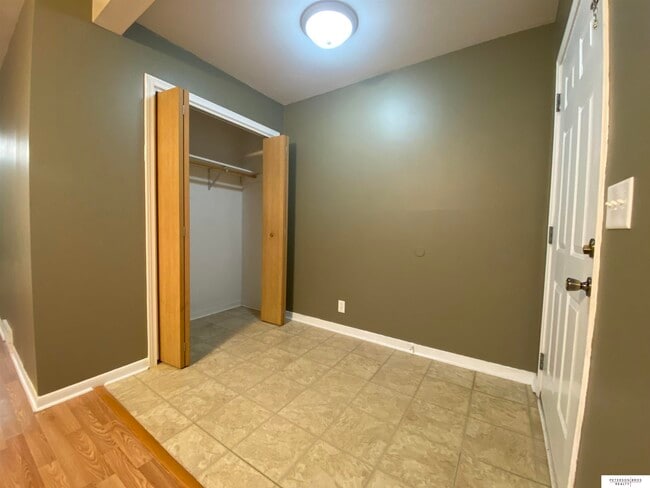 Building Photo - 2402 A Ave