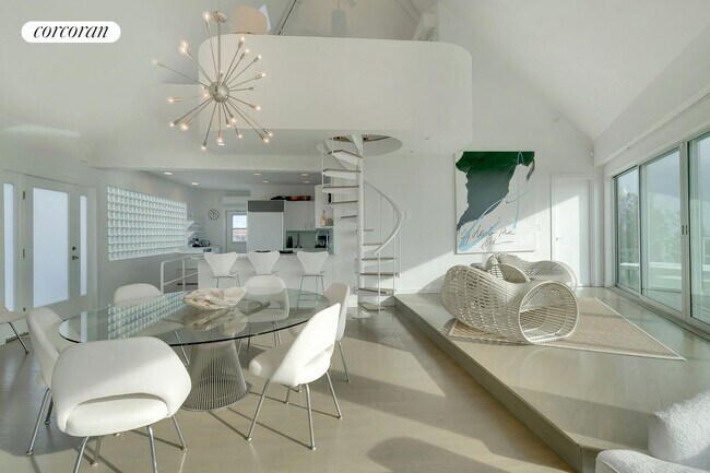 Foto del edificio - 60 Shore Rd