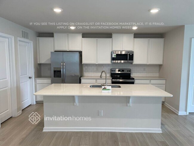 Foto del edificio - 2300 Pebble Close Ct