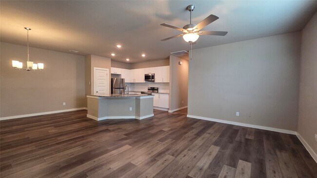 Foto del edificio - 9729 Grosbeak Ln