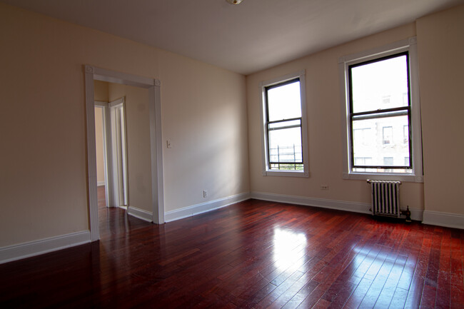 Living Room - 101 Audubon Ave