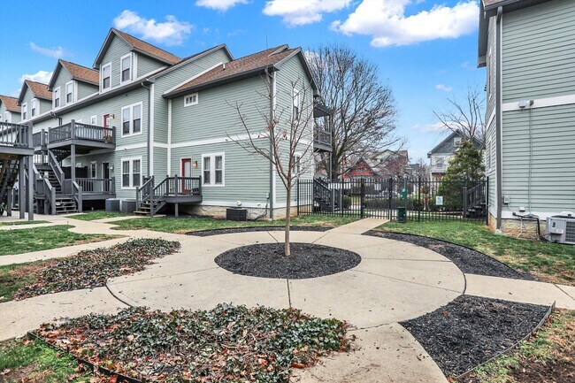 Building Photo - 2241 N Scioto St