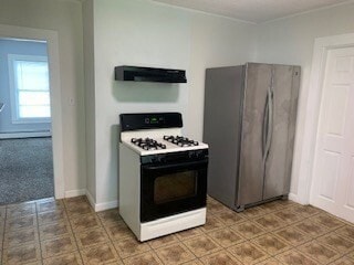 Foto del edificio - 9 Springhill Ave