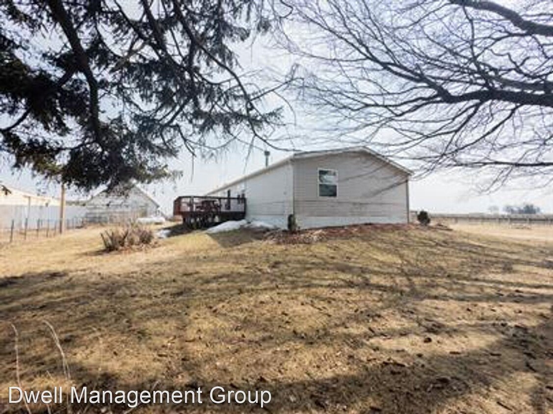 Foto principal - 4 br, 2 bath House - 52212 230th Avenue