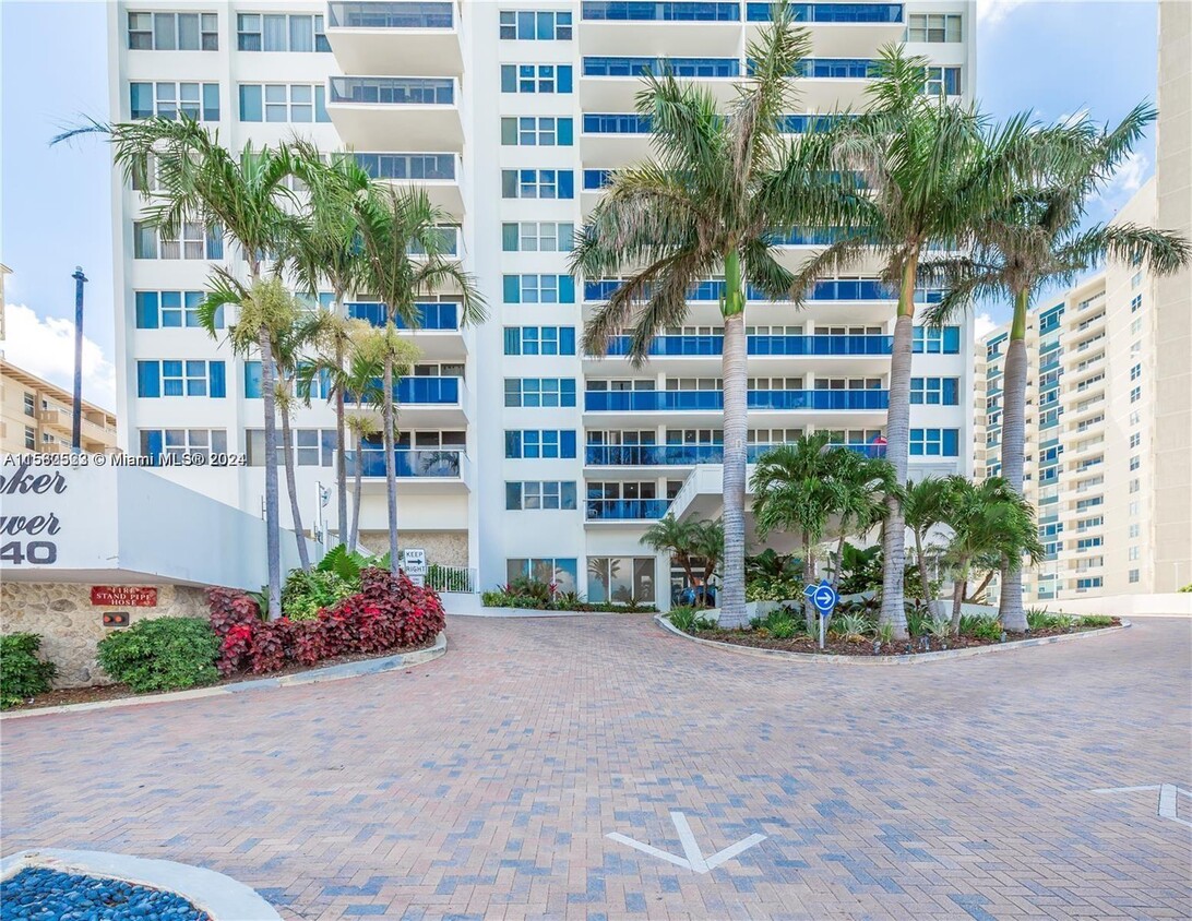 Foto principal - 3140 S Ocean Dr