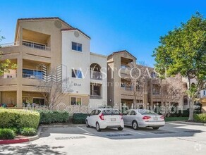 Building Photo - 2320 Del Mar Way