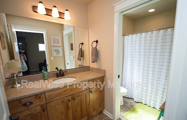 Foto del edificio - 3318 SW 28th St