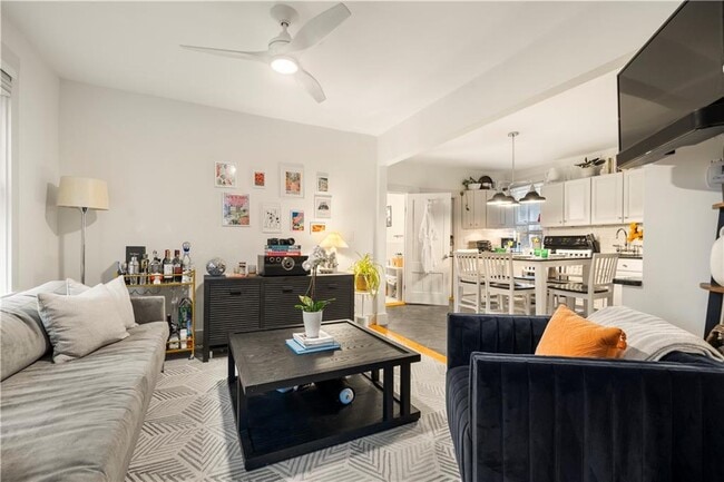 Foto del edificio - 33-35 Marsh St