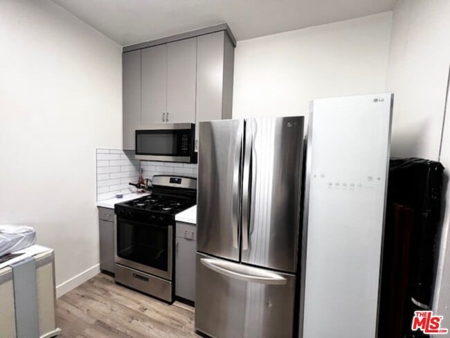 Building Photo - 1225 Normandie Ave