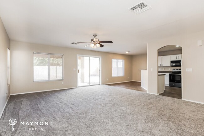 Foto del edificio - 1093 S 225th Ave