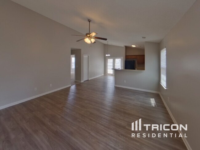 Building Photo - 38 Glen Knoll Pl