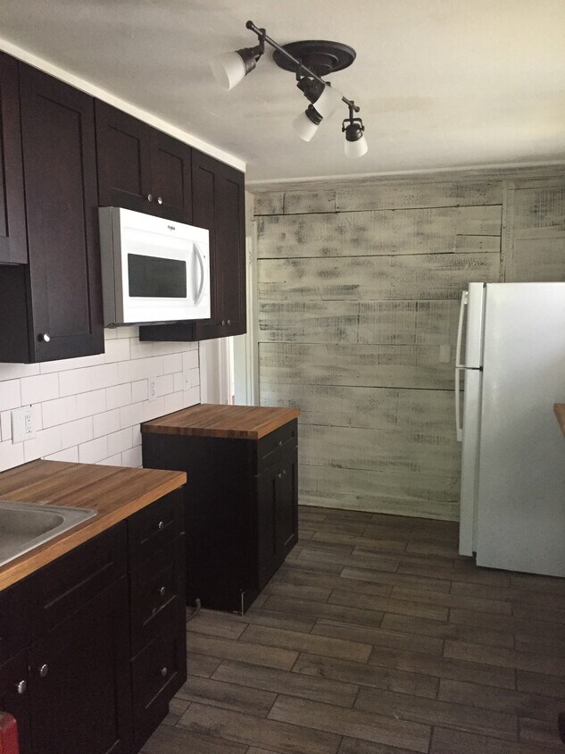 140 W Main St, Newark, DE 19711 140 W Main St Newark, DE Apartments