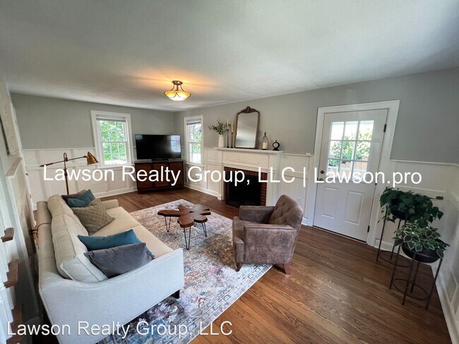 Building Photo - 3 br, 2 bath House - 2607 Alberta Ave SW