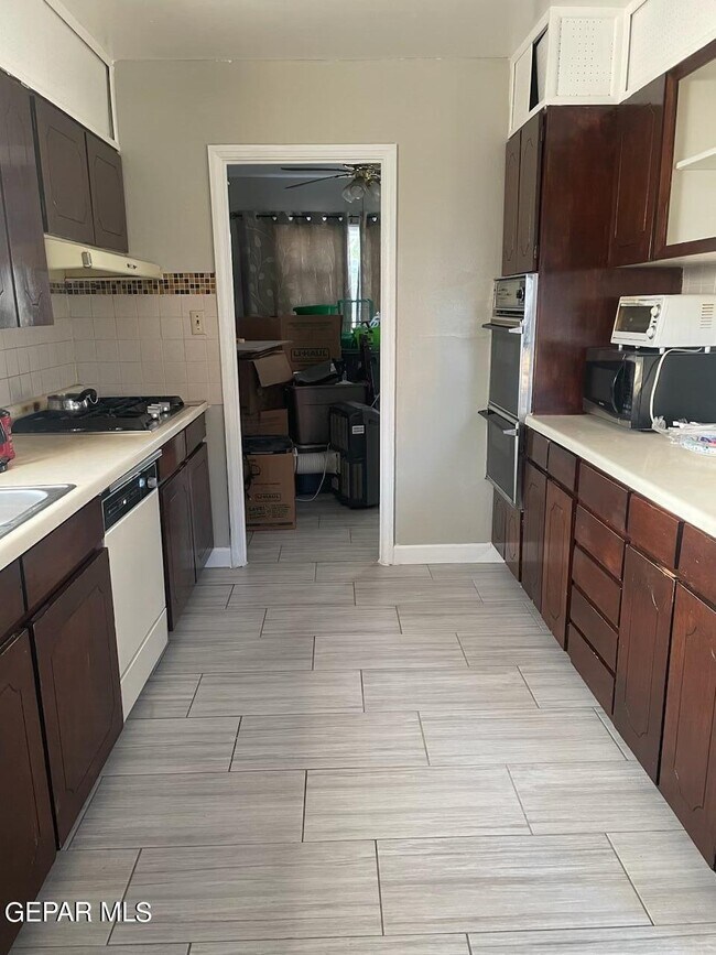 Foto del edificio - 6401 Navajo Ave