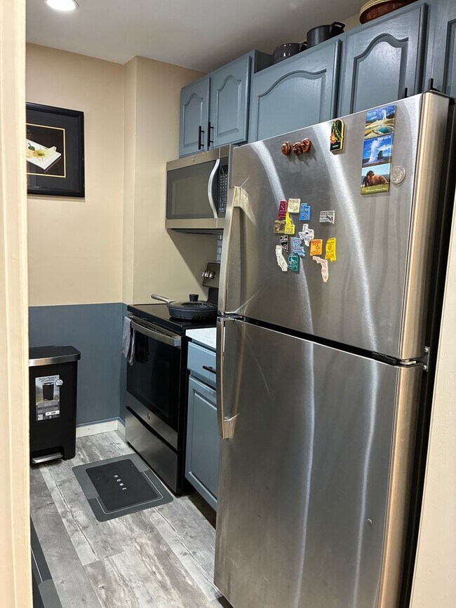 Foto del edificio - Wonderful 2 bedroom townhouse with heat in...