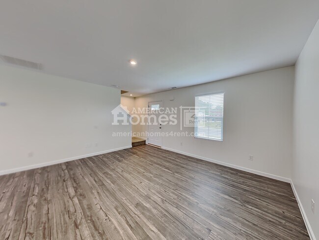 Building Photo - 1111 Concord Springs Drive