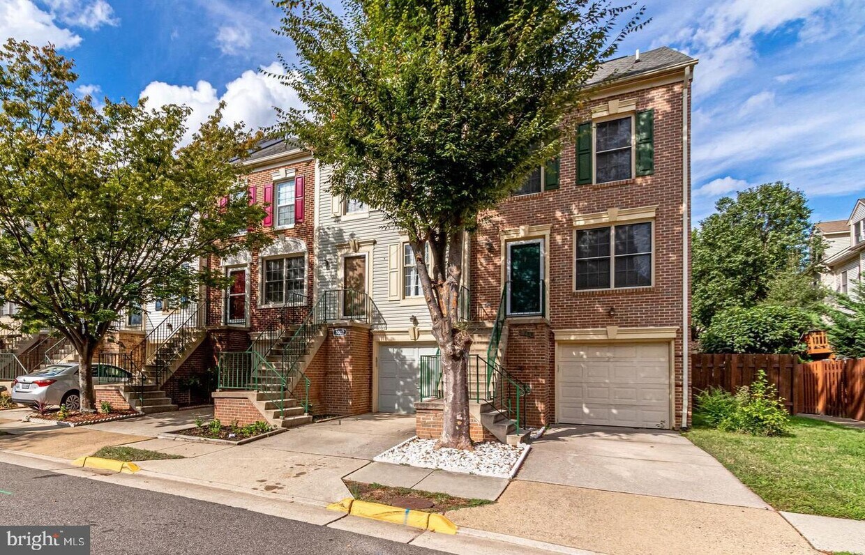 Foto principal - 3002 Colonial Springs Ct