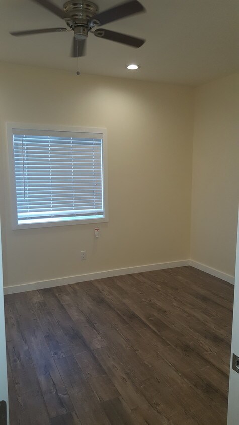 Building Photo - 259 W 82nd St