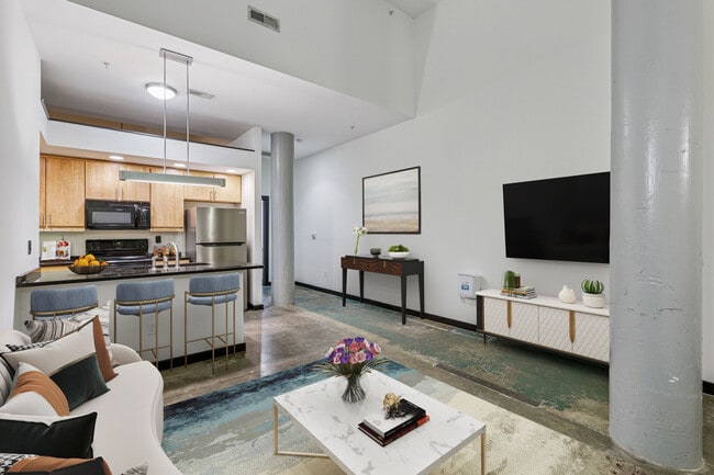 Building Photo - Hopper Lofts