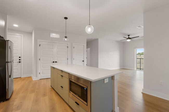 Foto del edificio - 2500 Longview St