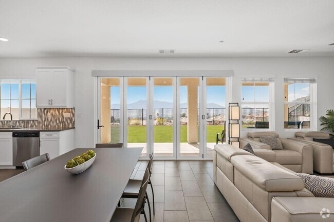 Building Photo - 10601 Cloud Haven Dr