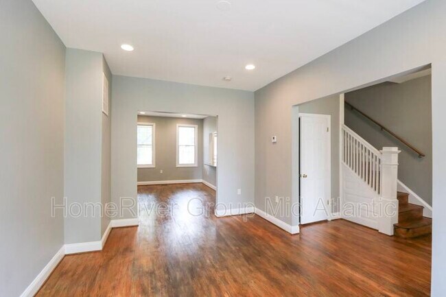 Foto del edificio - 817 Jefferson St NW