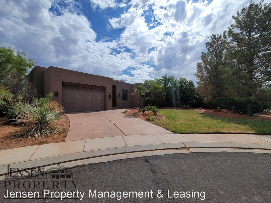 5 br, 4 bath House 4962 Boulder View Drive House for Rent in