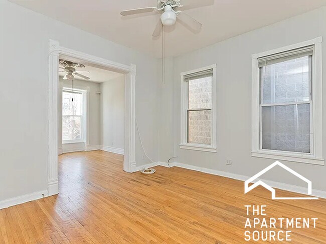 Foto del edificio - 858 N Paulina St