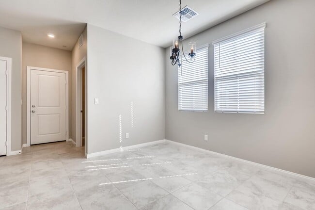 Building Photo - GORGEOUS HOME in Inspirada Community!!!