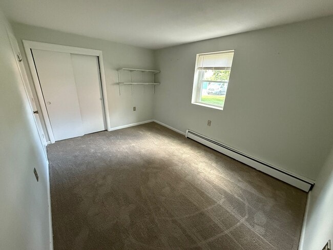 Bedroom 2 - 11 Cross St