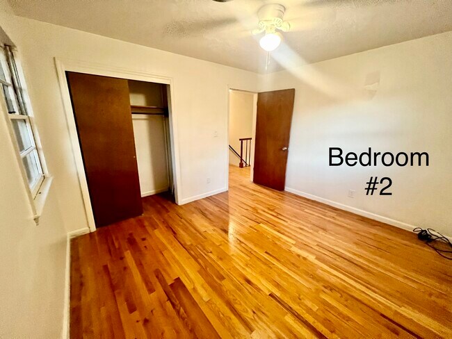 Building Photo - 305 Forest Lane Dr