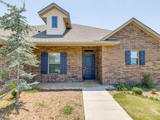 Building Photo - 4505 Black Mesa Ln