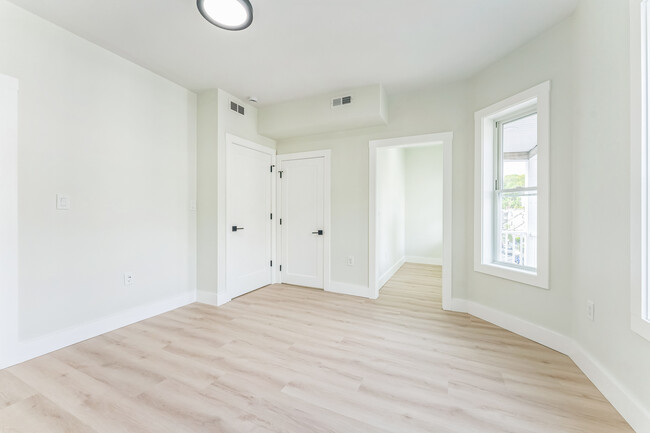 Primary Suite - 47 Brackett St