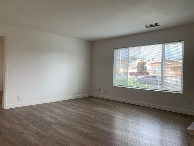 Building Photo - 829 Folsom Ave, Hayard, CA 94544