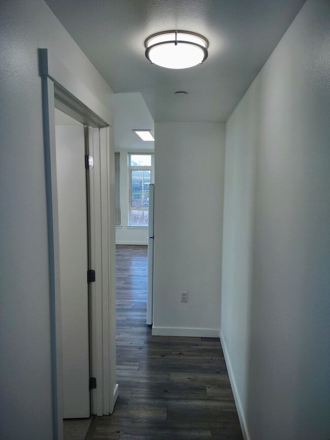 Building Photo - An Lac