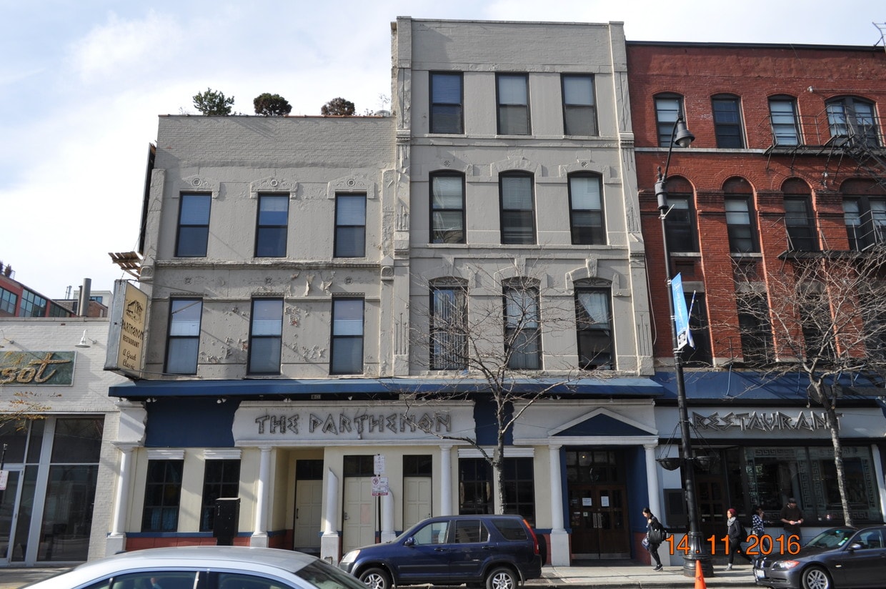 Primary Photo - 314 S Halsted St