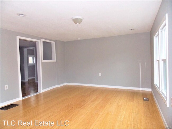 Building Photo - 5 br, 2 bath House - 6136 State Route 3