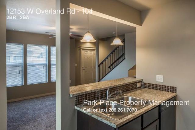 Building Photo - 12153 W Overland Rd