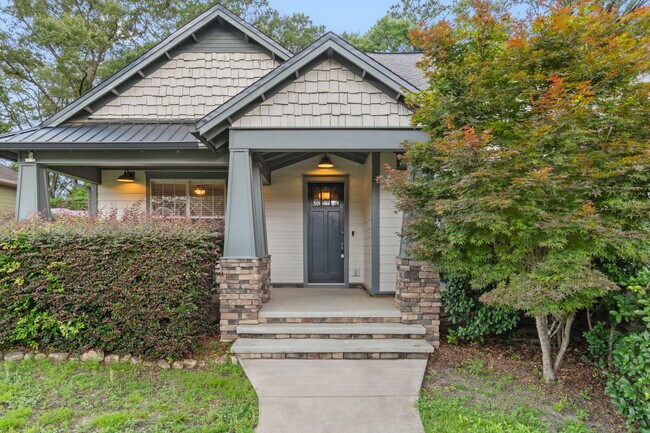 Foto del edificio - 6008 Trestle St