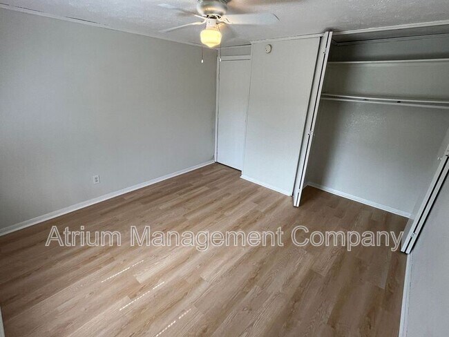 Foto del edificio - 1295 N Holland Pkwy